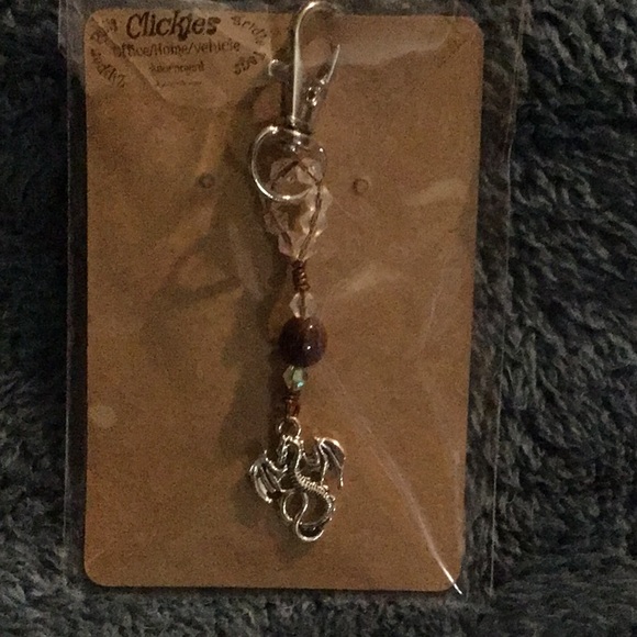 Beautiful handmade dragon keychain with crystals and dark stone - Picture 1 of 1
